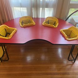 Daycare 4 Seater Table