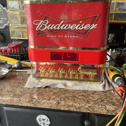 BUDWEISER LAMP