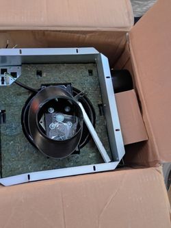 Bathroom Exhaust Fan with Light new