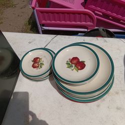 Apple dishs