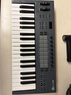 Novation launchkey FL 37 midi keyboard