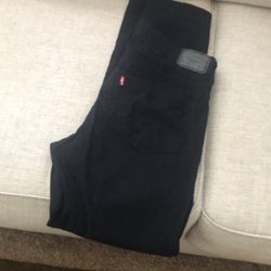Blk Levi's Strait Leg Midrise Jeans