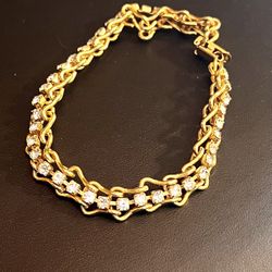 Vintage Rhinestone/ Gold Tone 8 1/2” Link Chain Bracelet 