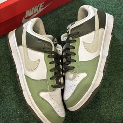 NIKE DUNK OIL GREEN CARGO KHAKI SIZE 9