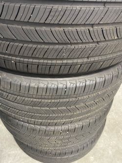 Michelin Primacy A/S 235/55R19 Set of 4 Tires