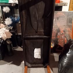 Bench Leg Rest
