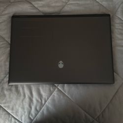 Alienware M16 R2 16’’ 240Hz Gaming Laptop