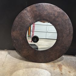 Round Mirror