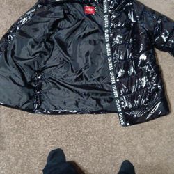 Guess Puffer Size XL