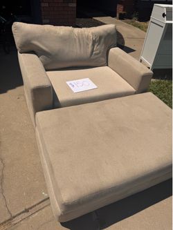 Oversized chair