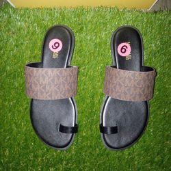 Michael Kors Women Black/Brown Flats 