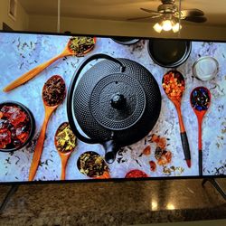 LG 43 Inch Class UQ7070 ZUD series LED 4K UHD Smart webOS  Year 2024