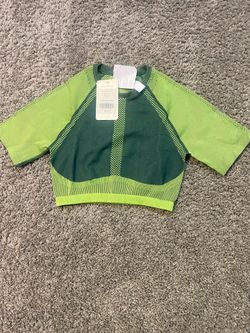 Crop top FABLETICS $20 new size L