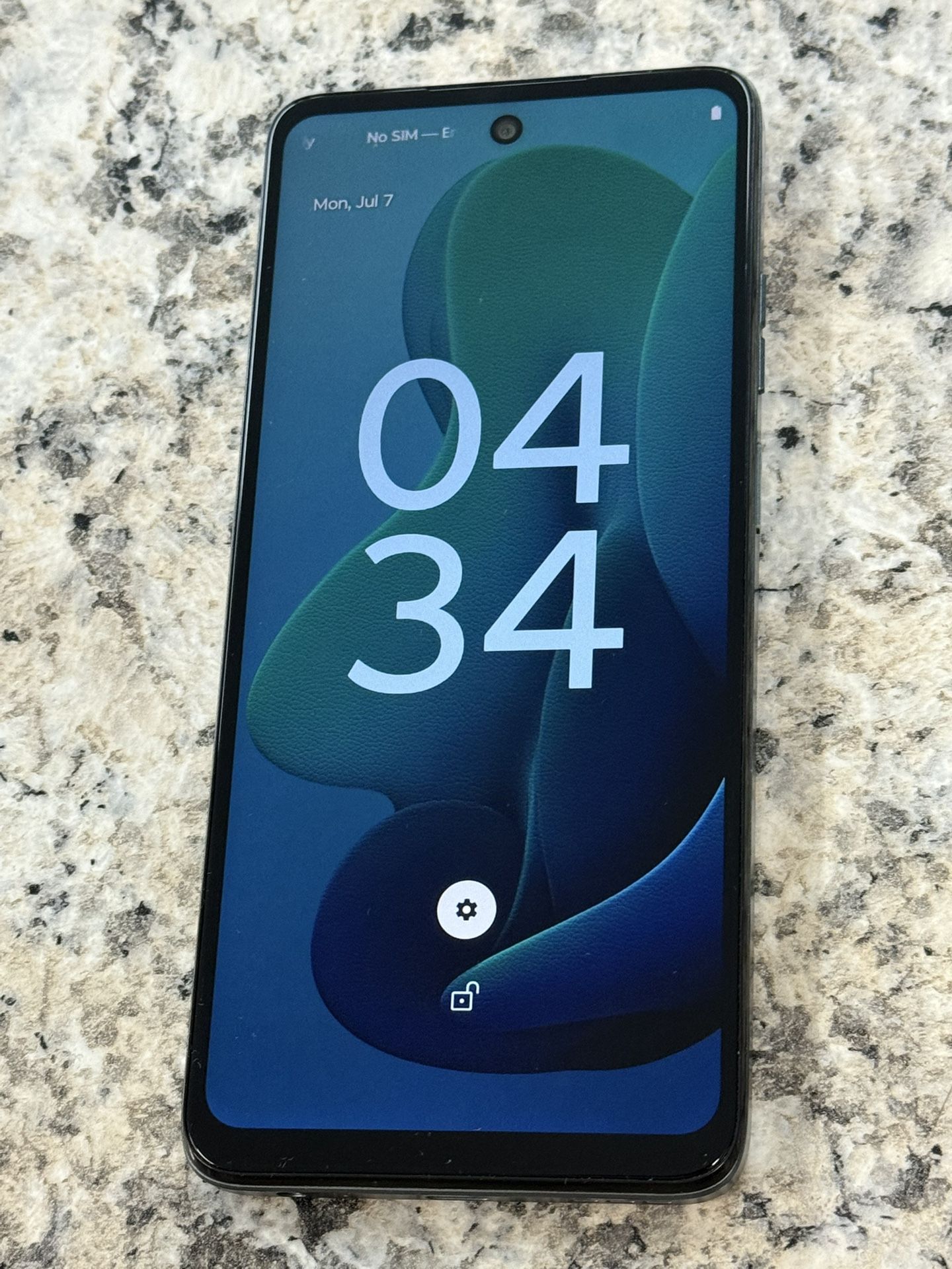 NEW! Moto G 5G 2024 - 128GB - Sage Green (BOOST)