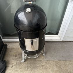 Weber Smokey Mountain 18”