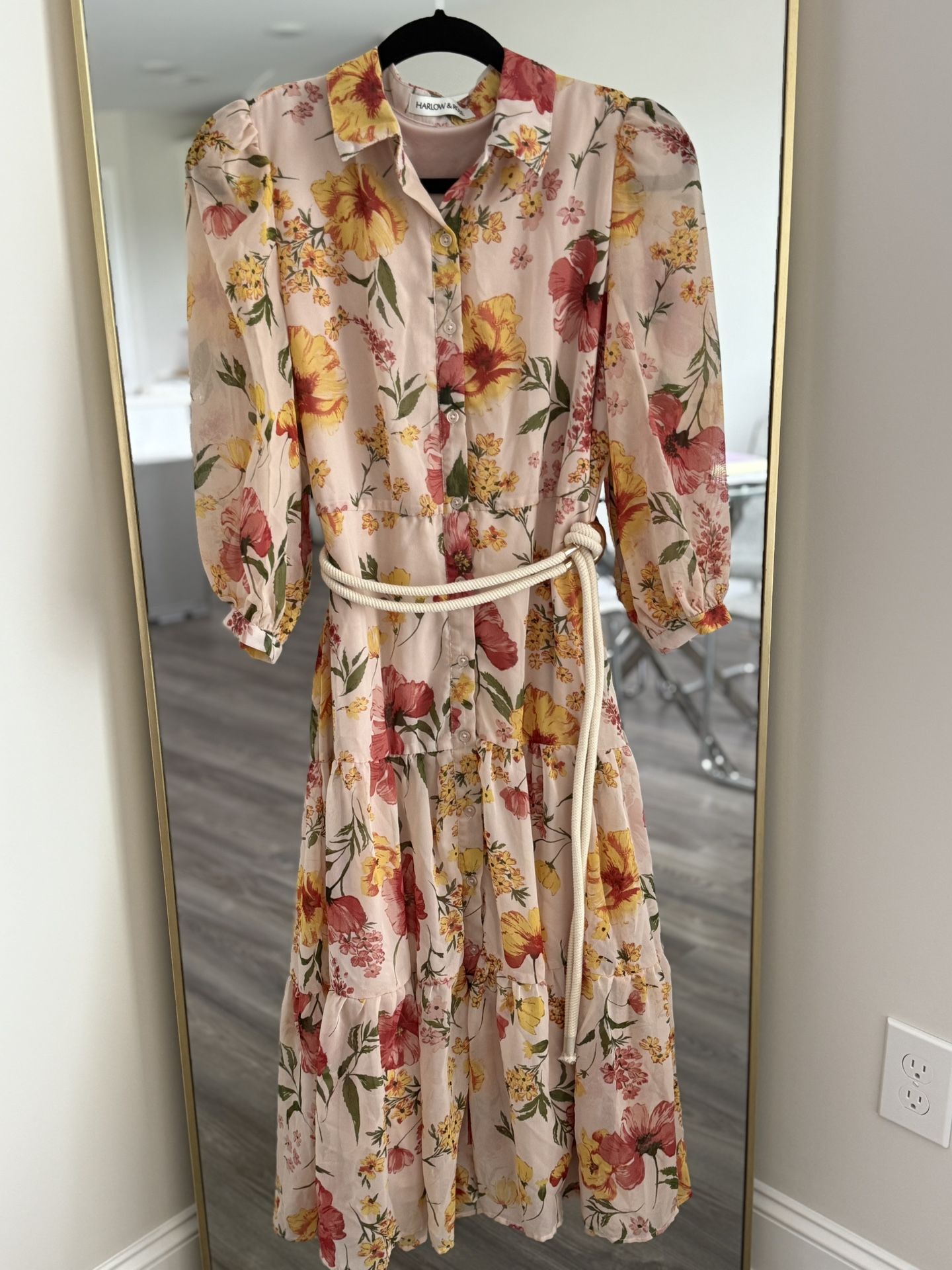 Elegant spring/summer Dress