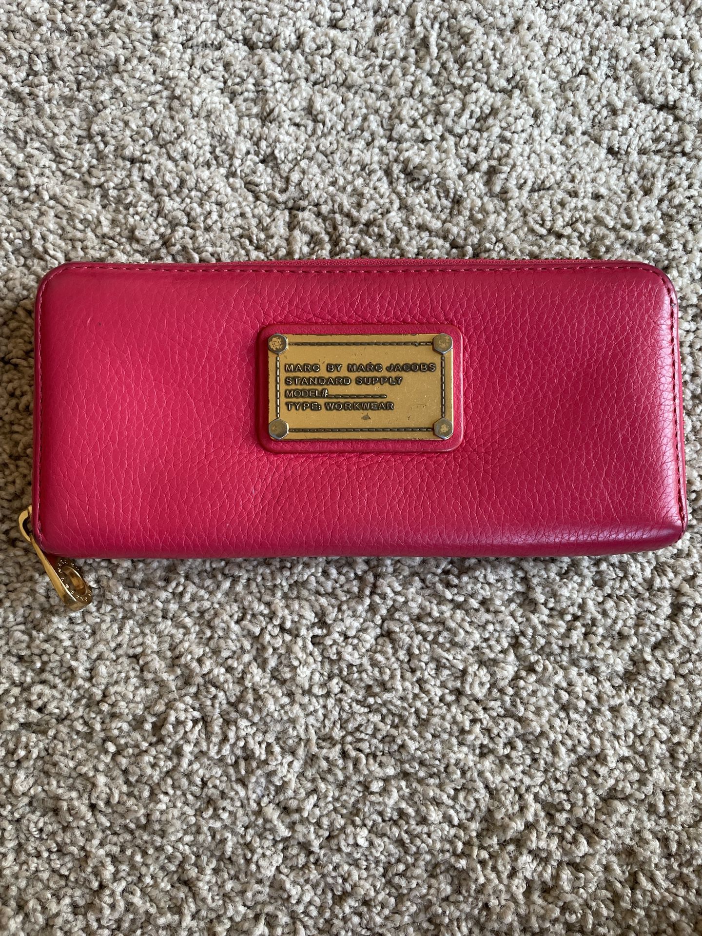 Marc By Marc Jacobs Zip Wallet