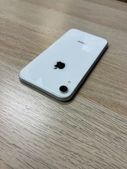 iPhone XR - Unlocked - 256GB 