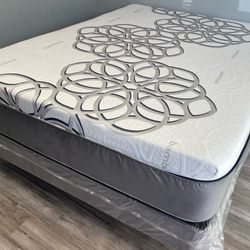 Queen Sky Comfort Bamboo Cool Gel Memory Foamm Matres!!