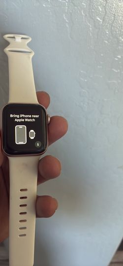 Apple Watch Series 4 Cellular! Like New!