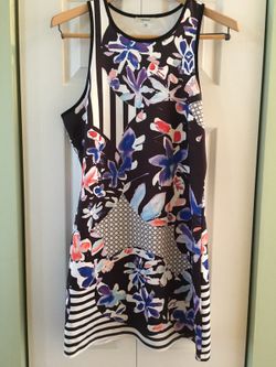 Purple and white and black floral dress size Large