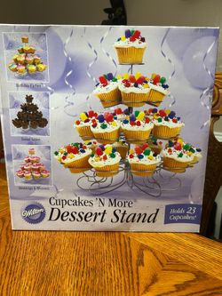 Cup cake holder