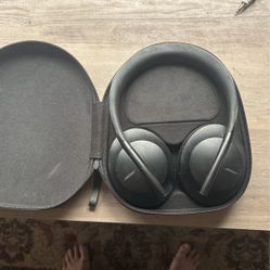 Bose Noise Cancelling Headphones 700 Hp