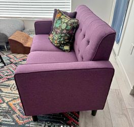 Adorable purple loveseat!