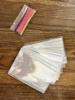 Gift Bags With Ties 80 Count