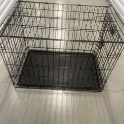Pet cage carrier great condition. Location below  31705 SR-54  Wesley Chapel, FL  33545 storage mart  Formally Metro Self Storage