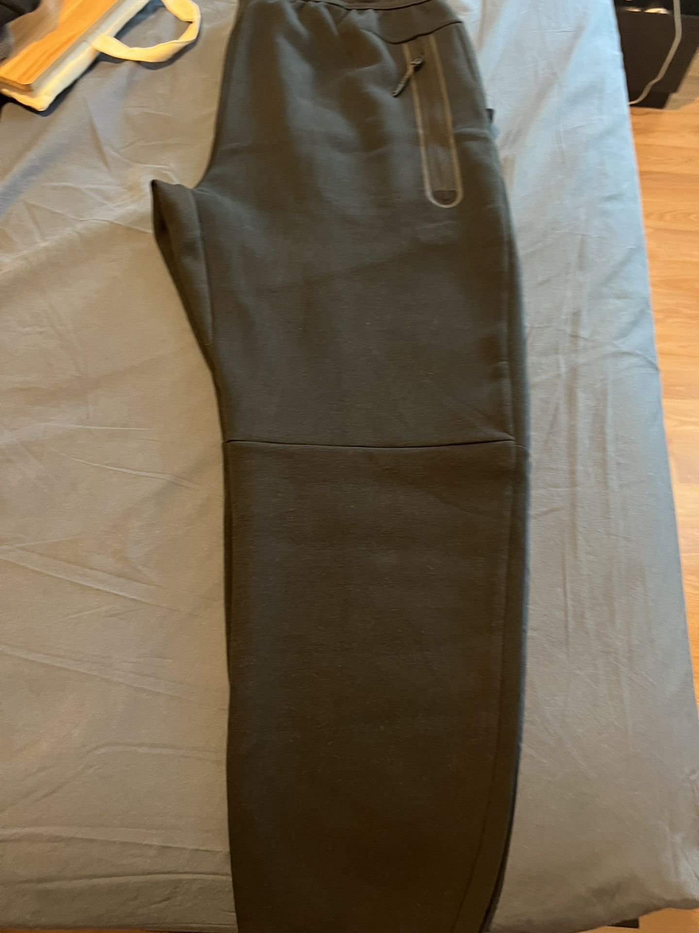 Nike Tech Fleece Sweatpants
