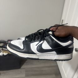 Nike Panda Dunks