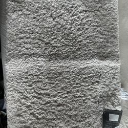 new bath mat, size in the photo