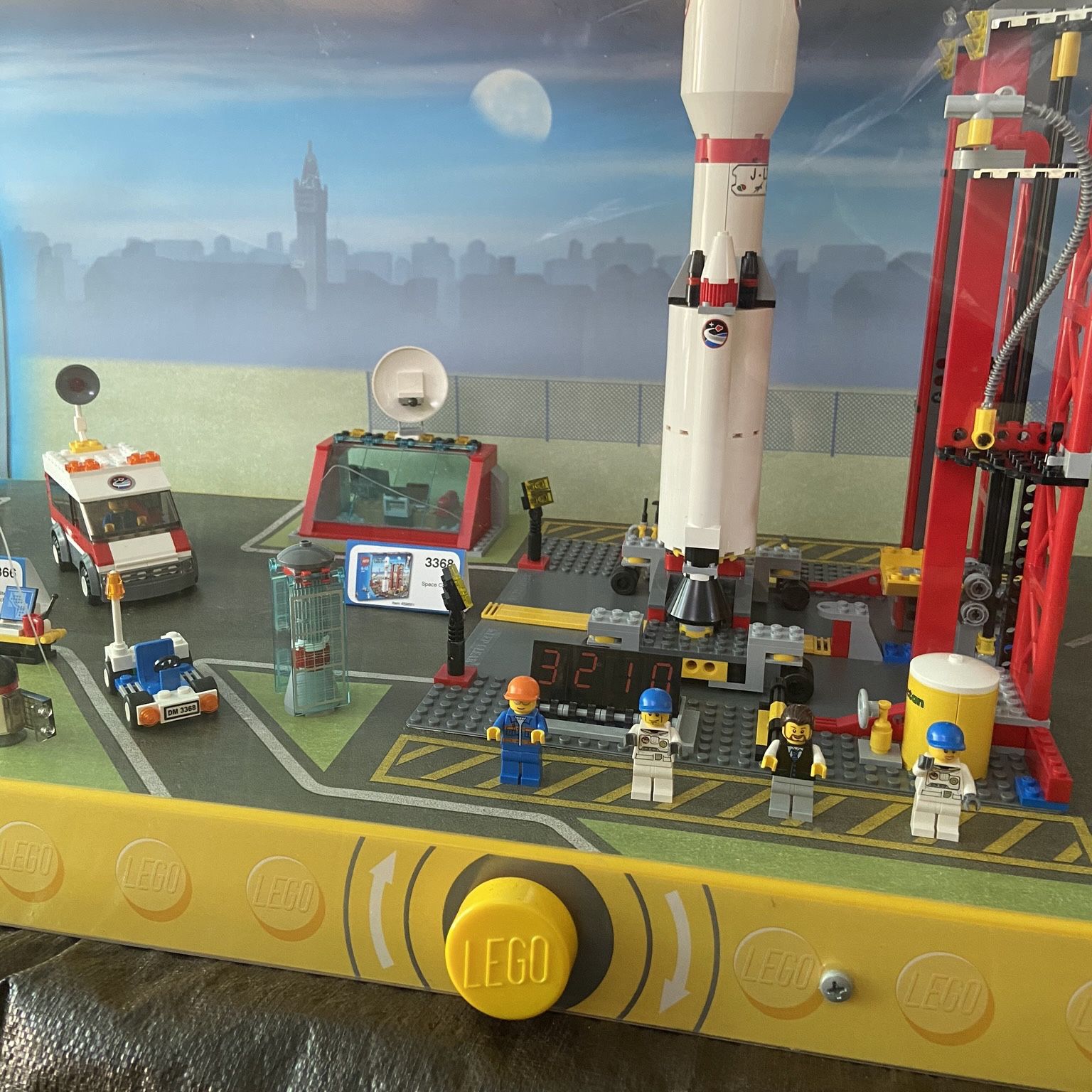 Toys R Us Lego City Space Display Set