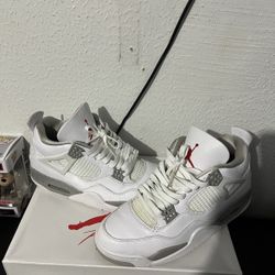 Jordan 4 Oreo