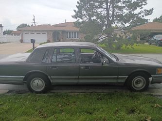 1990 Lincoln Continental