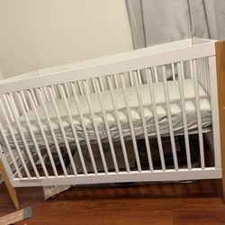 Crib with Mattress