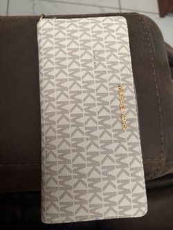 Michael Kors Long Wallet