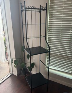Shelf