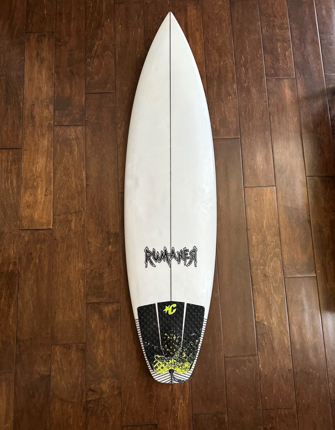 RUMANER SURFBOARD 5’9” x 18.15 x 2.20