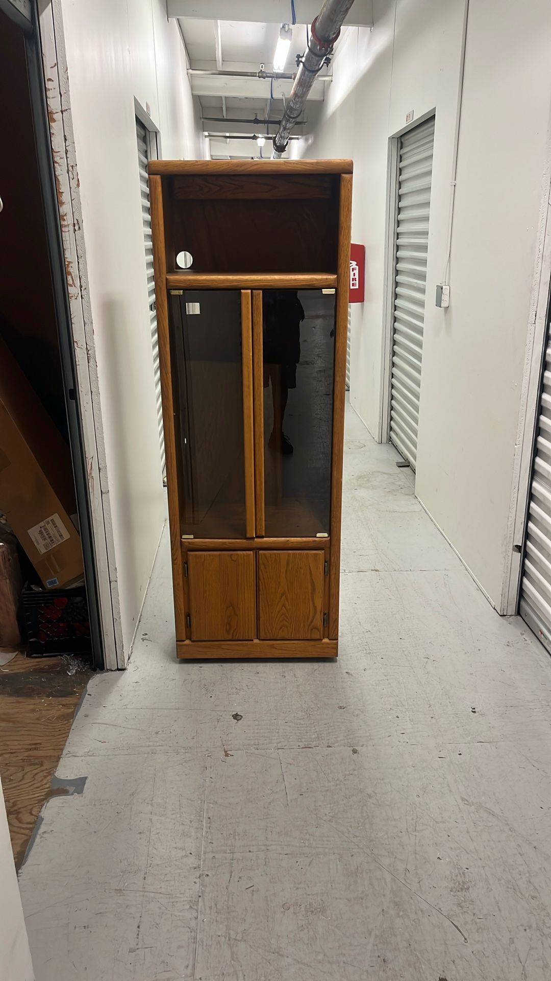 Storage cabinet