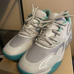Lamelo ball MB02 Basketball shoes