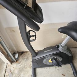 Golds Gym Workout Treadmill And Cycle 