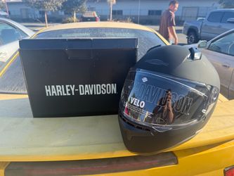 Harley closed face helmet