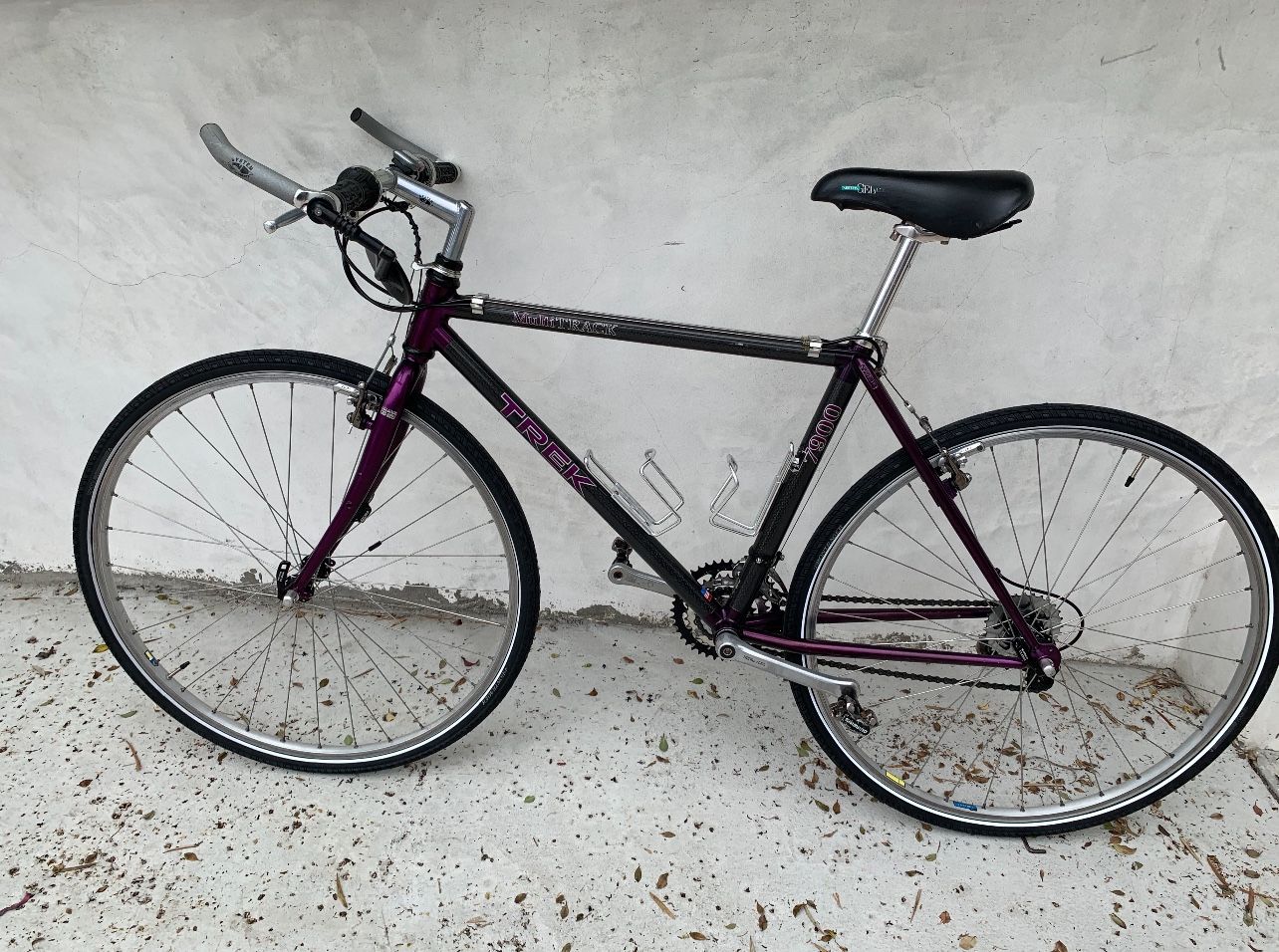 Trek 7900 Hybrid MultiTrack 7900- 21 Speed Deore Carbon Fiber Bicycle