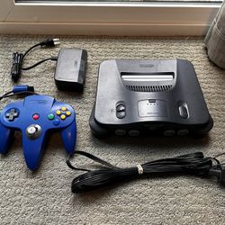  Nintendo 64 Console & Controller