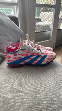 Men Or Women Soccer Cleats