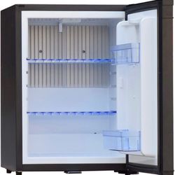 Smad Compact Mini Fridge Quiet No Noise Absorption Refrigerator with Lock 40L 1.4 cu.ft, Black. $140