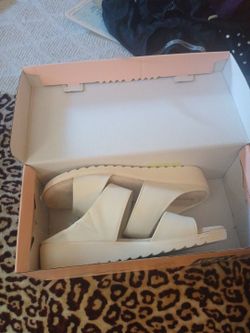 Women's Sandals