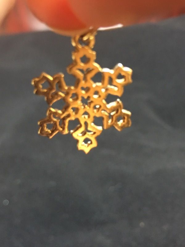 James Avery 14k Dutch Snowflake Charm